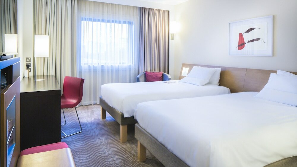 Фото Novotel London Paddington