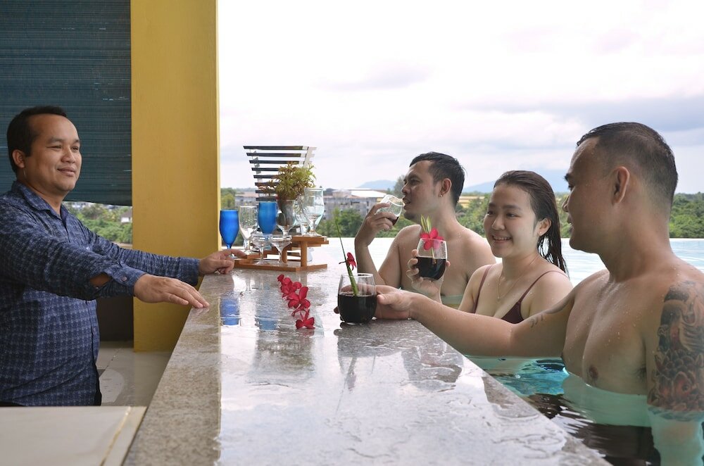 Фото Ucsi Hotel Kuching