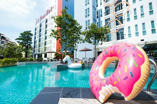 Гостиница P Plus Hotel в Паттайе