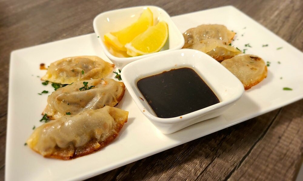 Фото Executive House Suites Hotel & Conference Centre