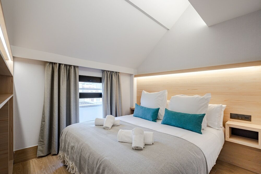 Фото Feelathome Ventas Suites