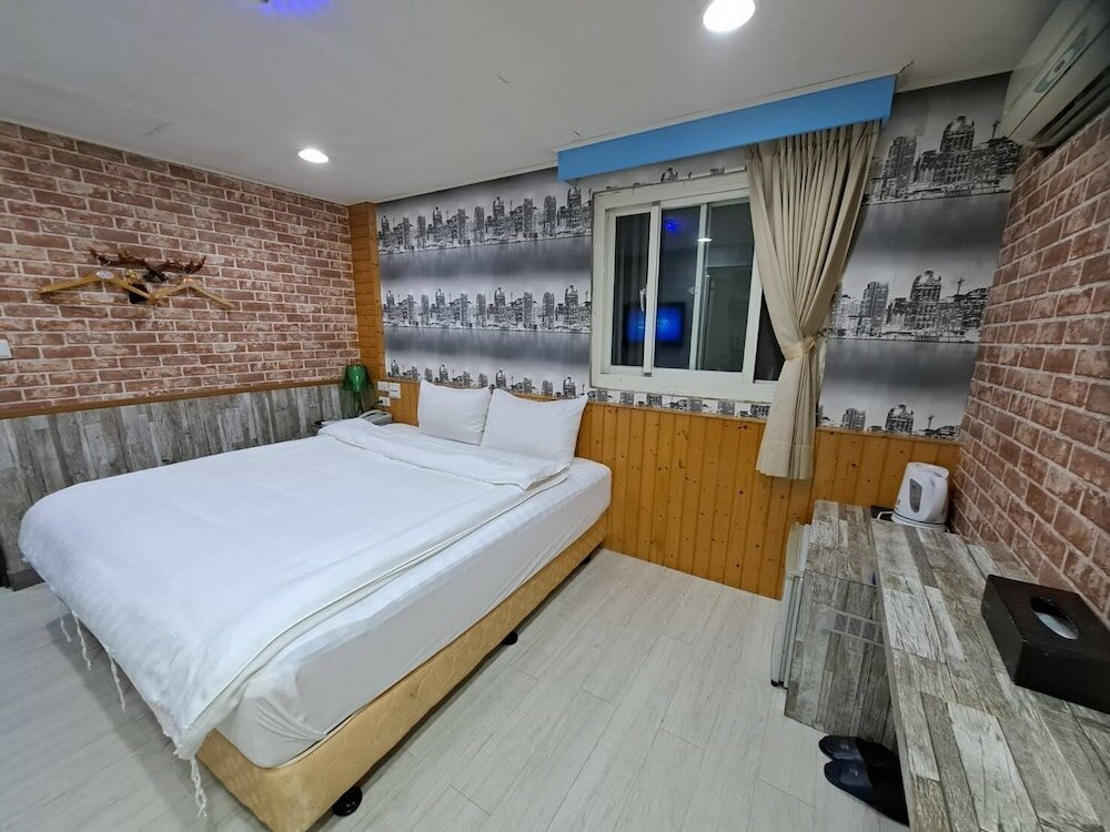 Фото Bin City Hotel