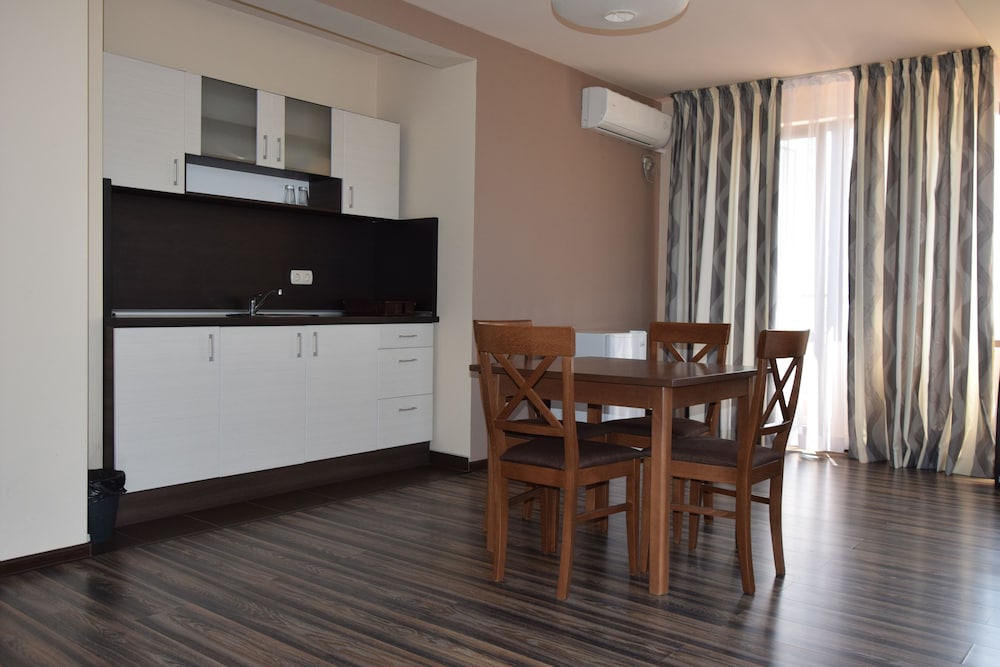 Фото City Hotel Blagoevgrad