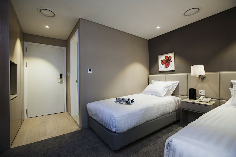 Фото The Grand Hotel Myeongdong