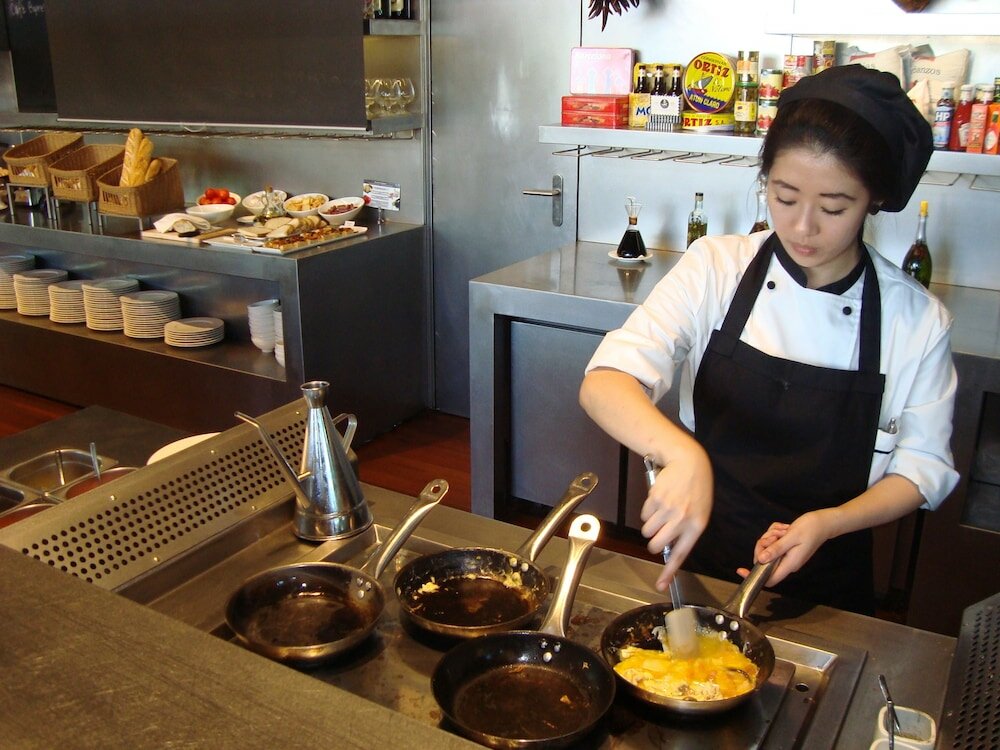 Фото Renaissance Barcelona Fira Hotel