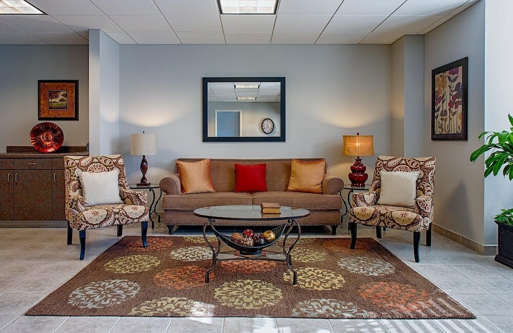 Фото Federal City Inn & Suites