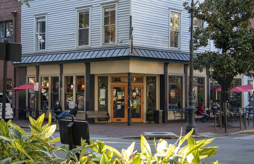 Фото Foley House Inn