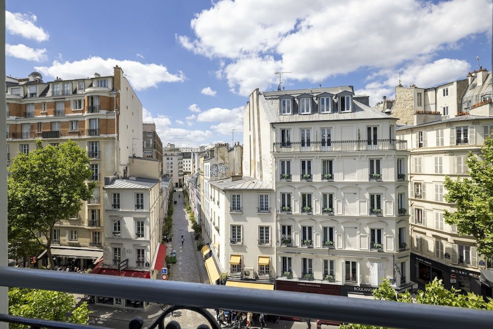 Фото Hotel de France Gare de Lyon Bastille
