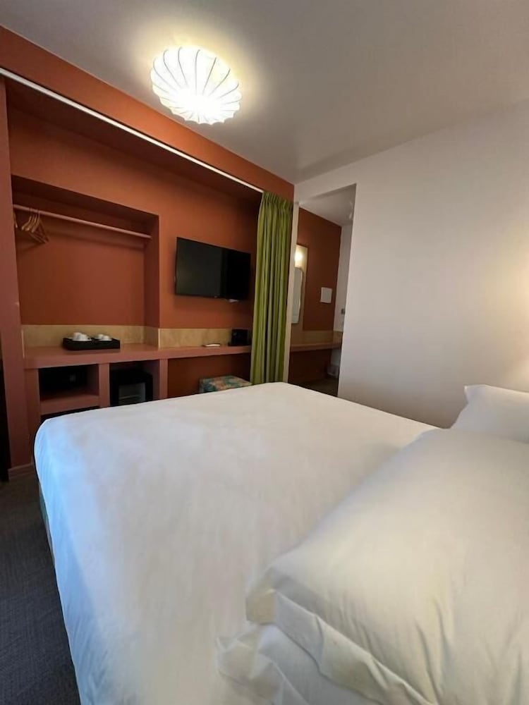 Фото Hotel Cortina