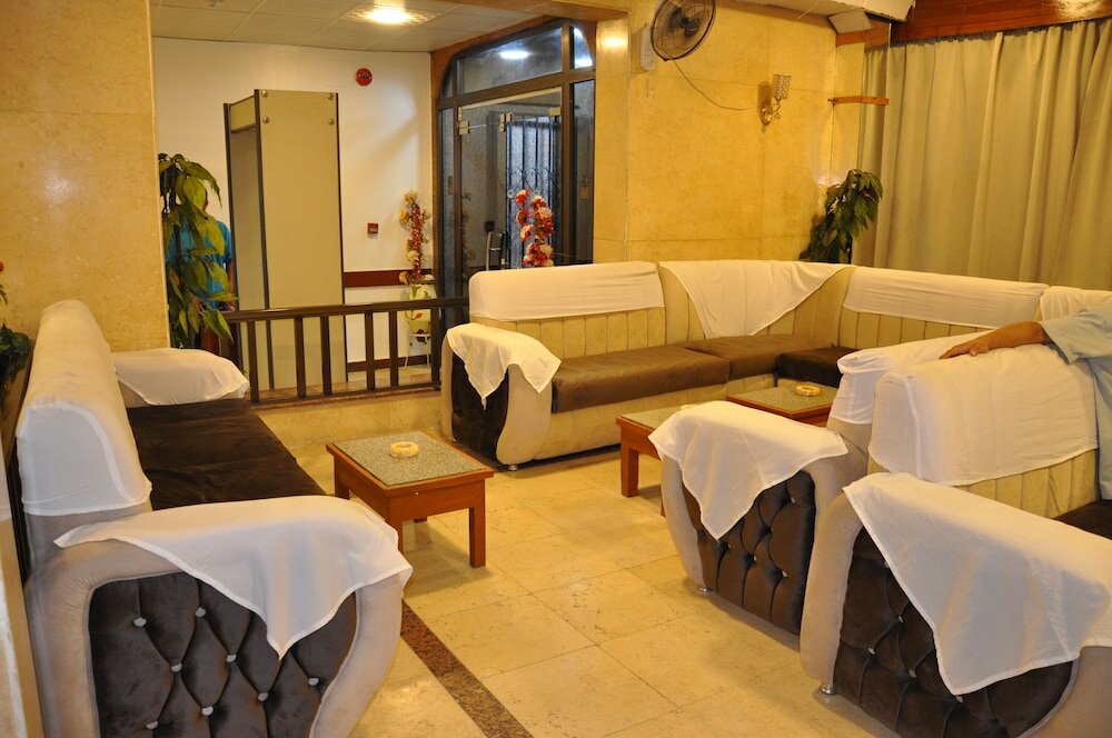 Фото Shady Hotel