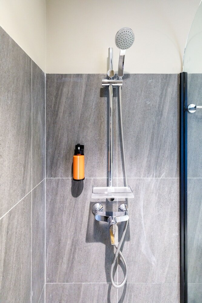 Фото Benjarong Hotel Bangkok