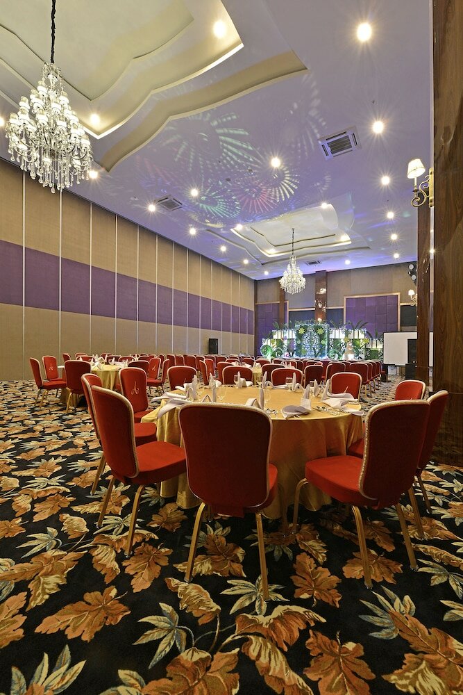 Фото Amaroossa Grande Bekasi