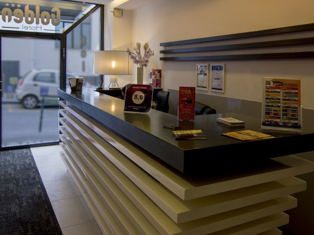 Фото Golden Hotel