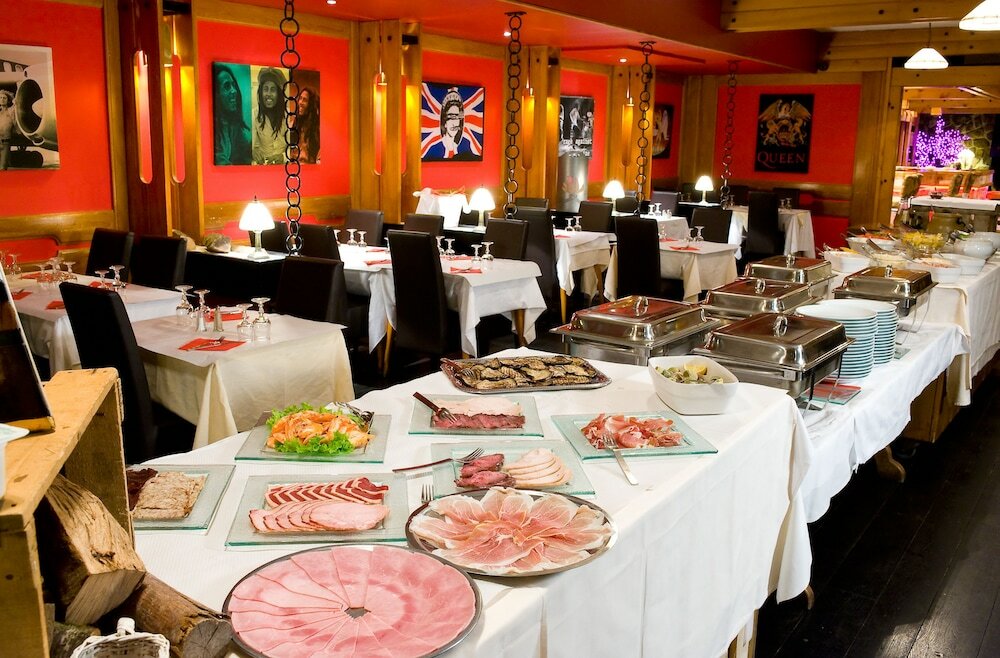 Фото Hotel Ibiza