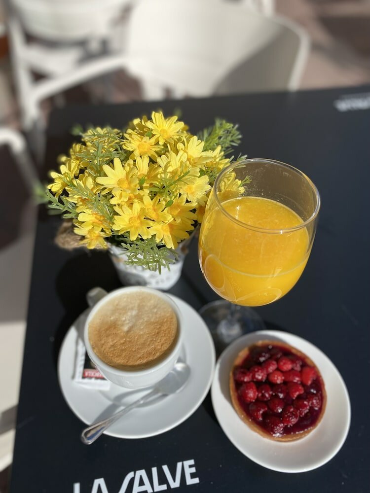 Фото Villa de Ermua Hotel