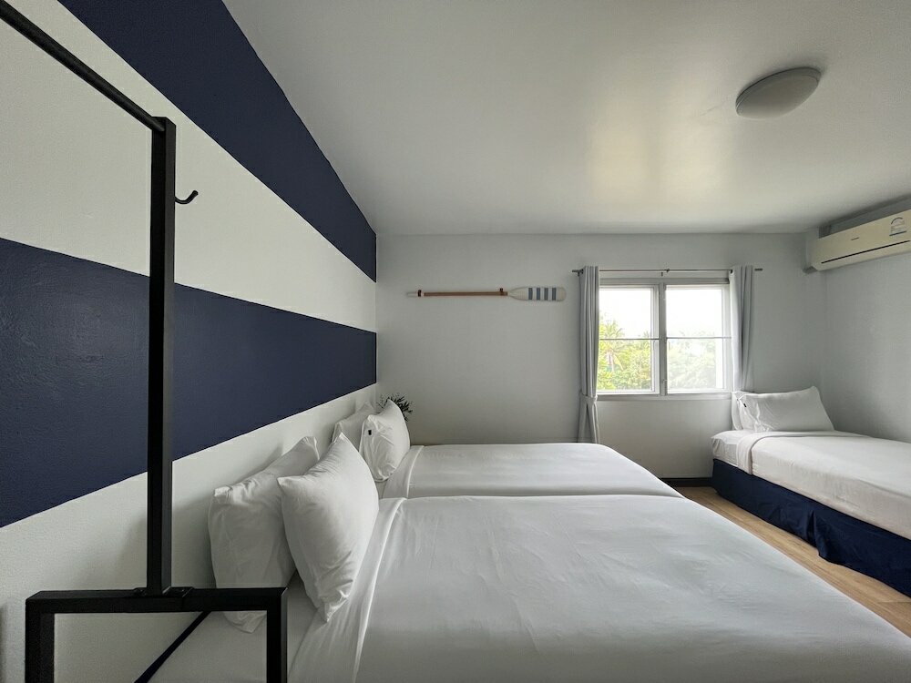 Фото Nautical Home Bed & Breakfast Khaolak