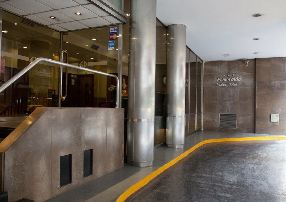 Фото Esmeralda Palace Hotel