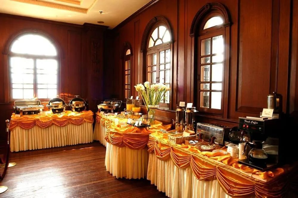 Фото Jin Jiang Pacific Hotel Shanghai