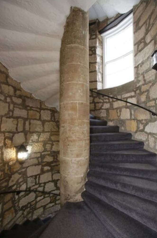 Фото Merchant City Inn