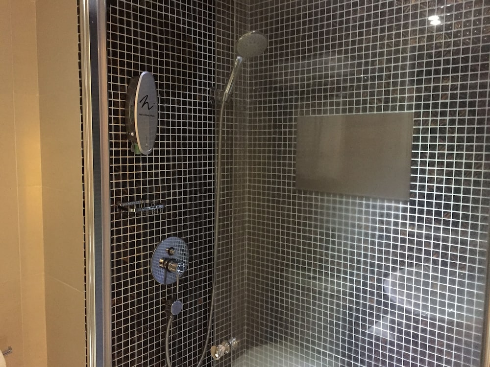 Фото Homy Hotel Central