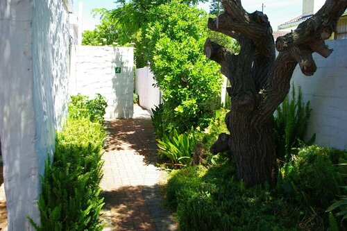 Гостиница Aqua Marine Guest House в Порт-Элизабет