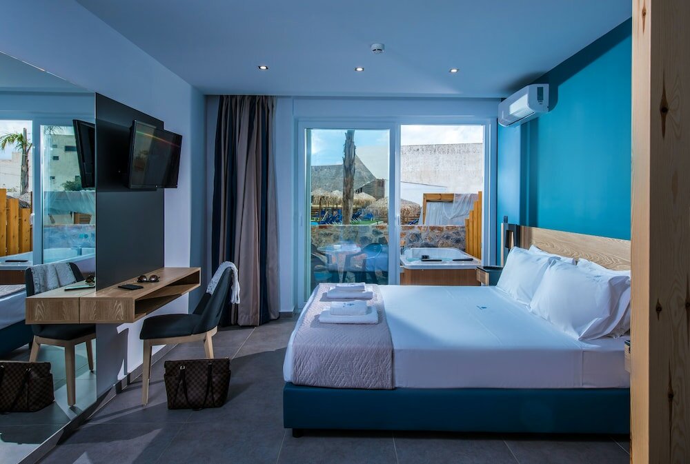 Фото Infinity Blue Boutique Hotel and SPA - Adults Only
