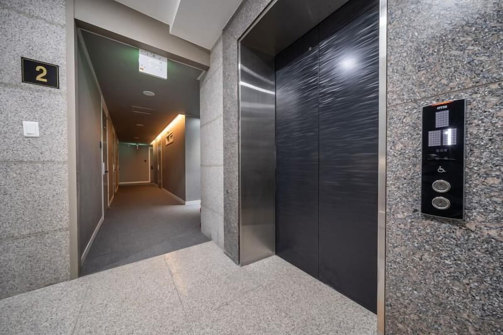 Фото Mayone Hotel