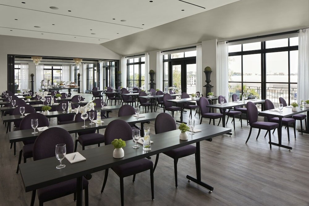 Фото Riggs Washington Dc