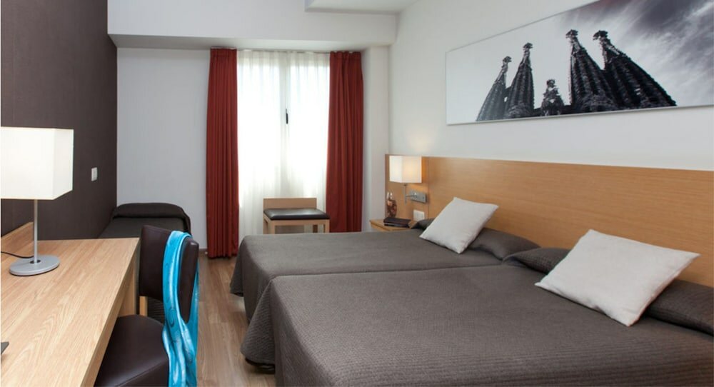 Фото Hotel Sagrada Familia