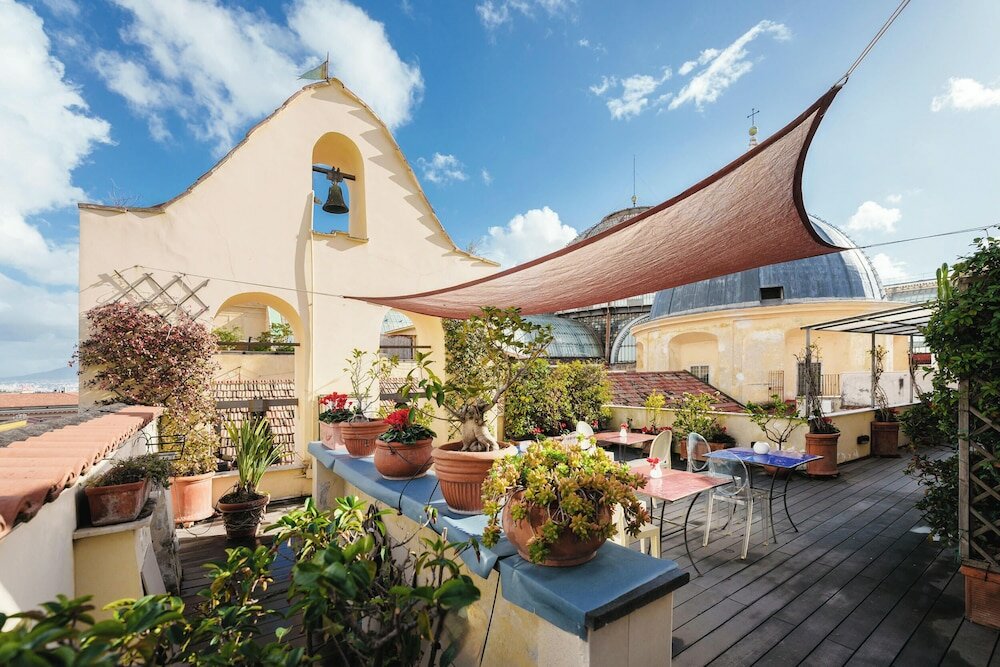 Фото Attico Partenopeo B&b