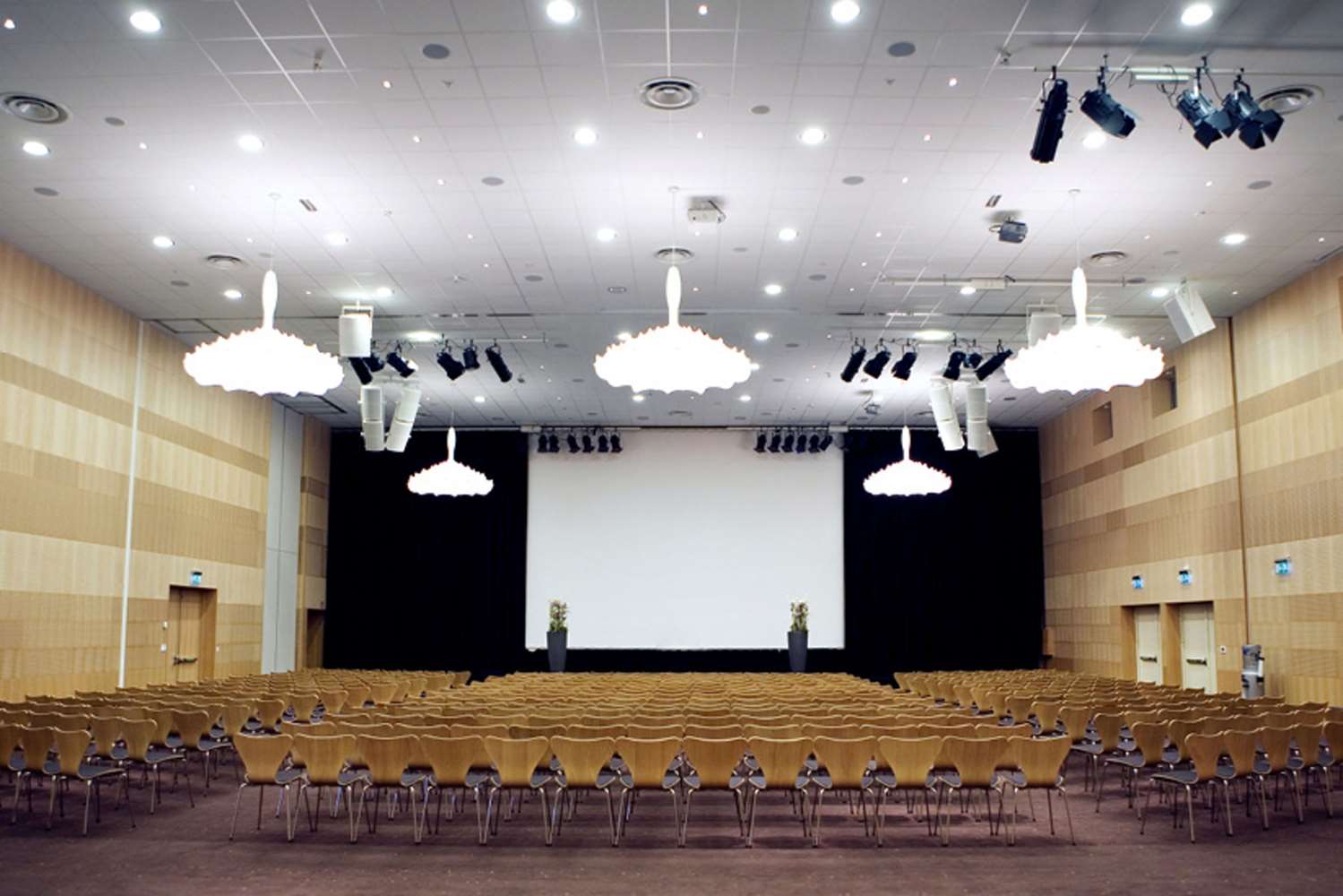 Фото Clarion Hotel Sign