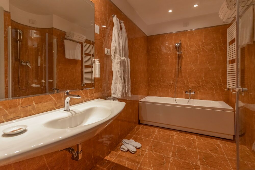 Фото 175118740426