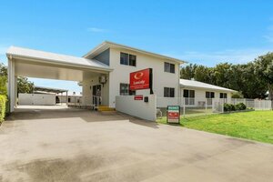 Гостиница Econo Lodge Beachside