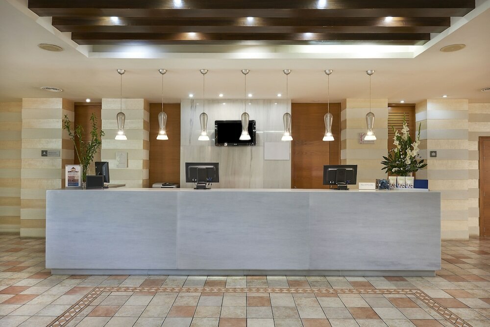 Фото Hesperia Cordoba