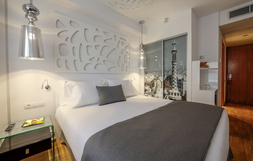 Фото Evenia Rossello