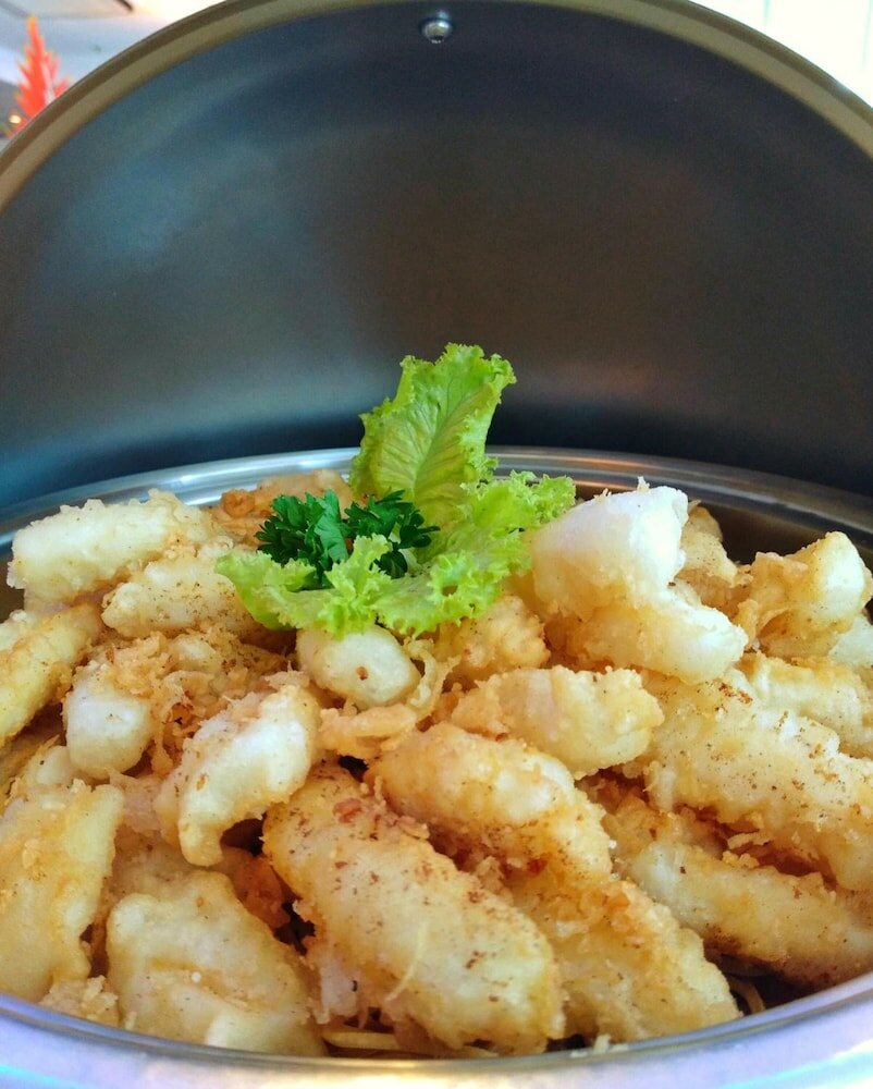 Фото The Golden Peak Hotel & Suites powered by Cocotel