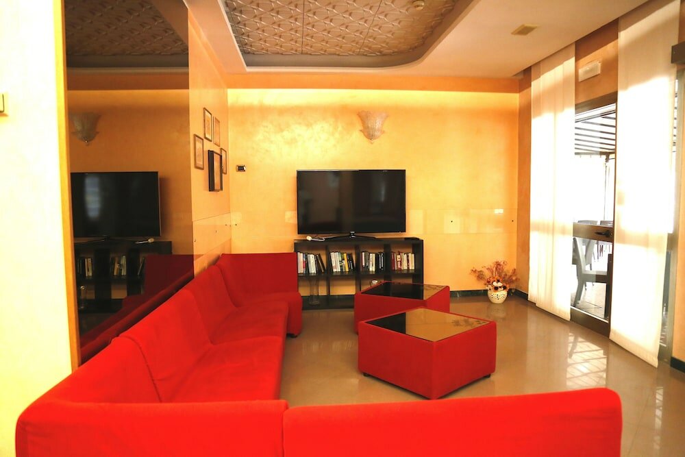 Фото Hotel Manola