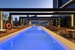 Гостиница DoubleTree by Hilton Perth Northbridge