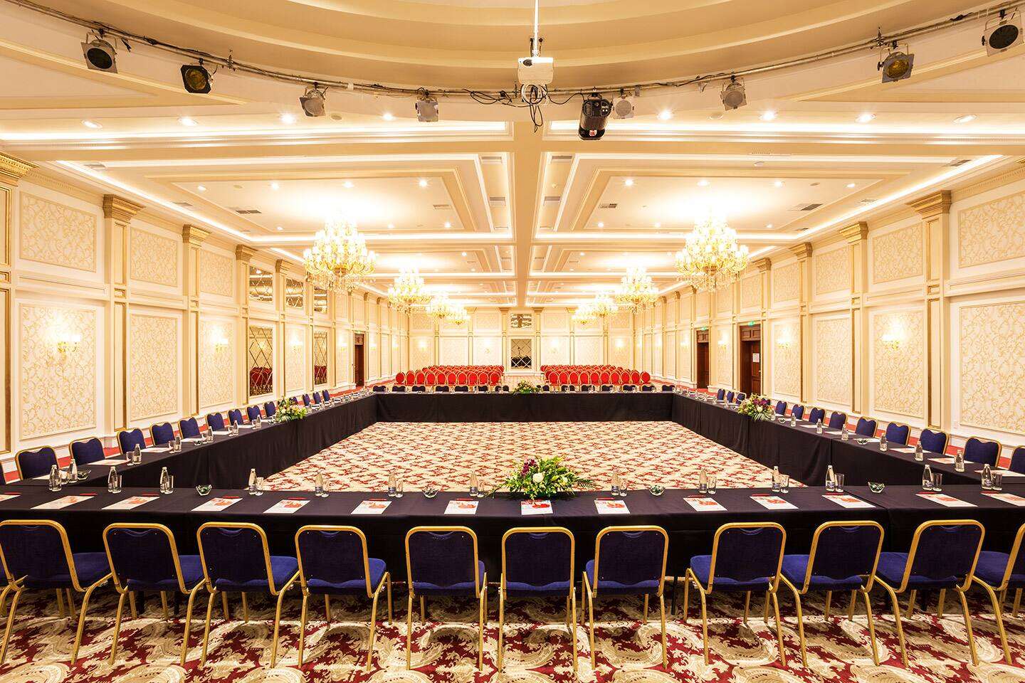 Фото Ramada by Wyndham Sofia City Center