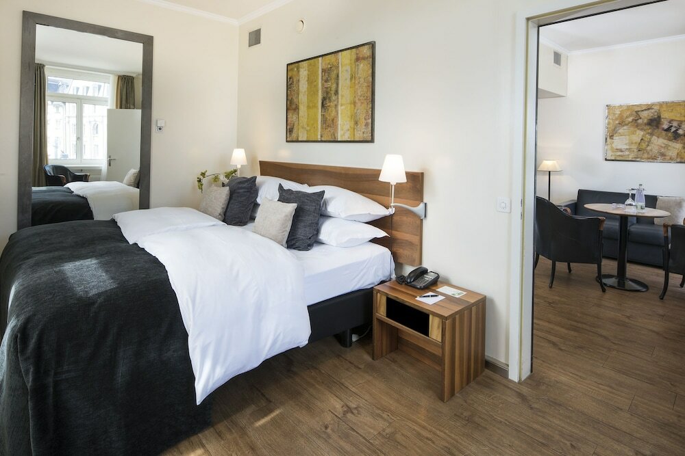 Фото Central Plaza Zurich