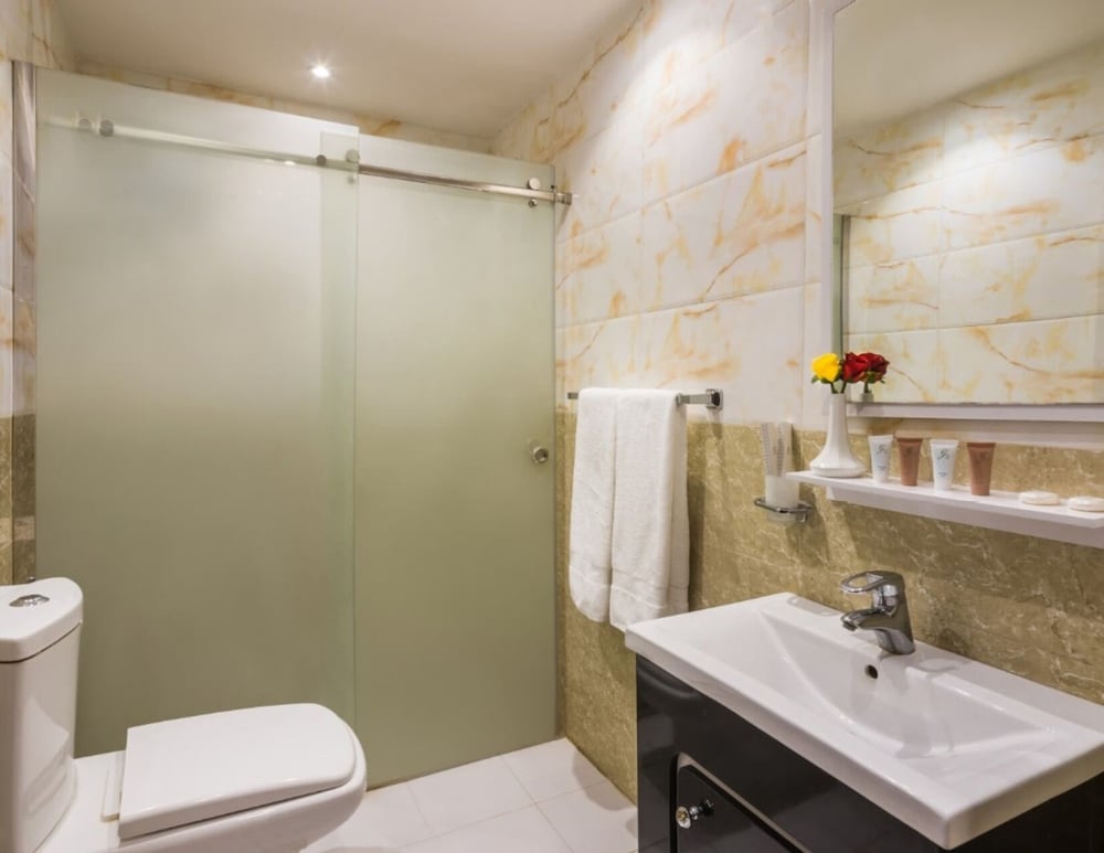 Фото Myrtle Hotel Al Shohada