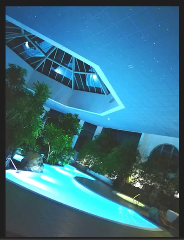 Фото Eventhotel Pyramide