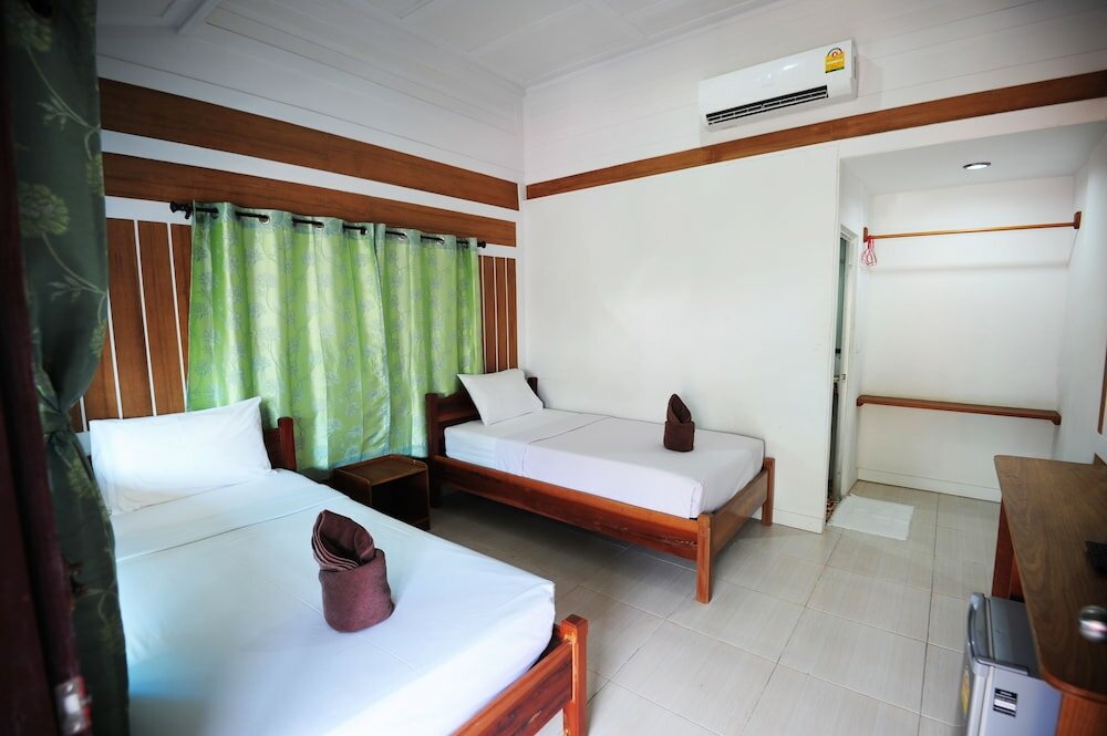 Фото Phi Phi Twin Palms Bungalow