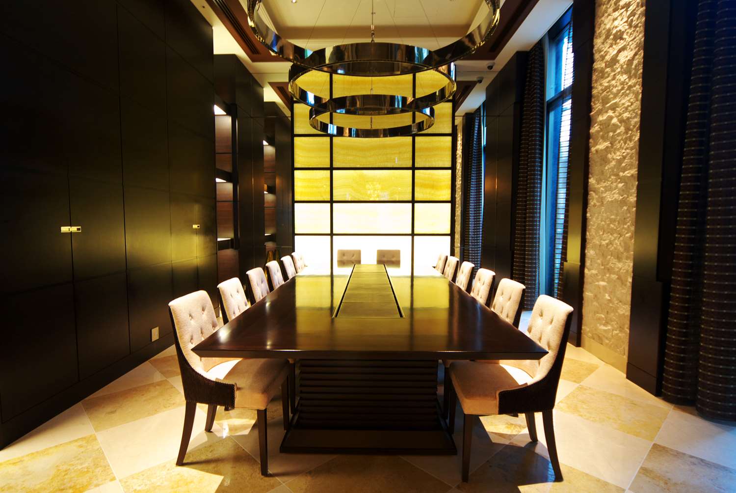 Фото DoubleTree by Hilton Hotel Naha