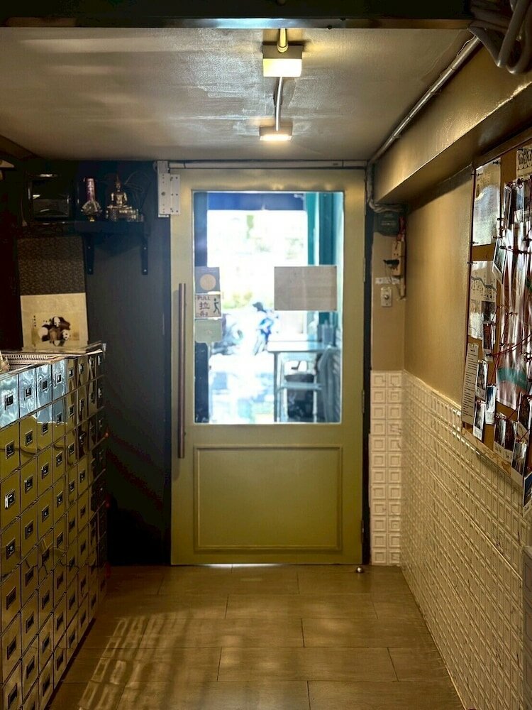 Фото Four Sisters Homestay - Hostel