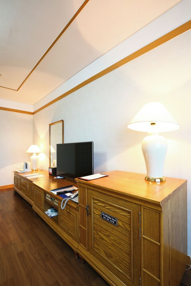 Фото Legend Hotel