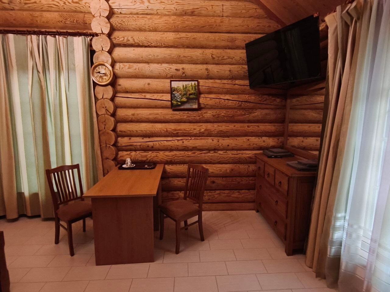 Фото Хоромы в Добром