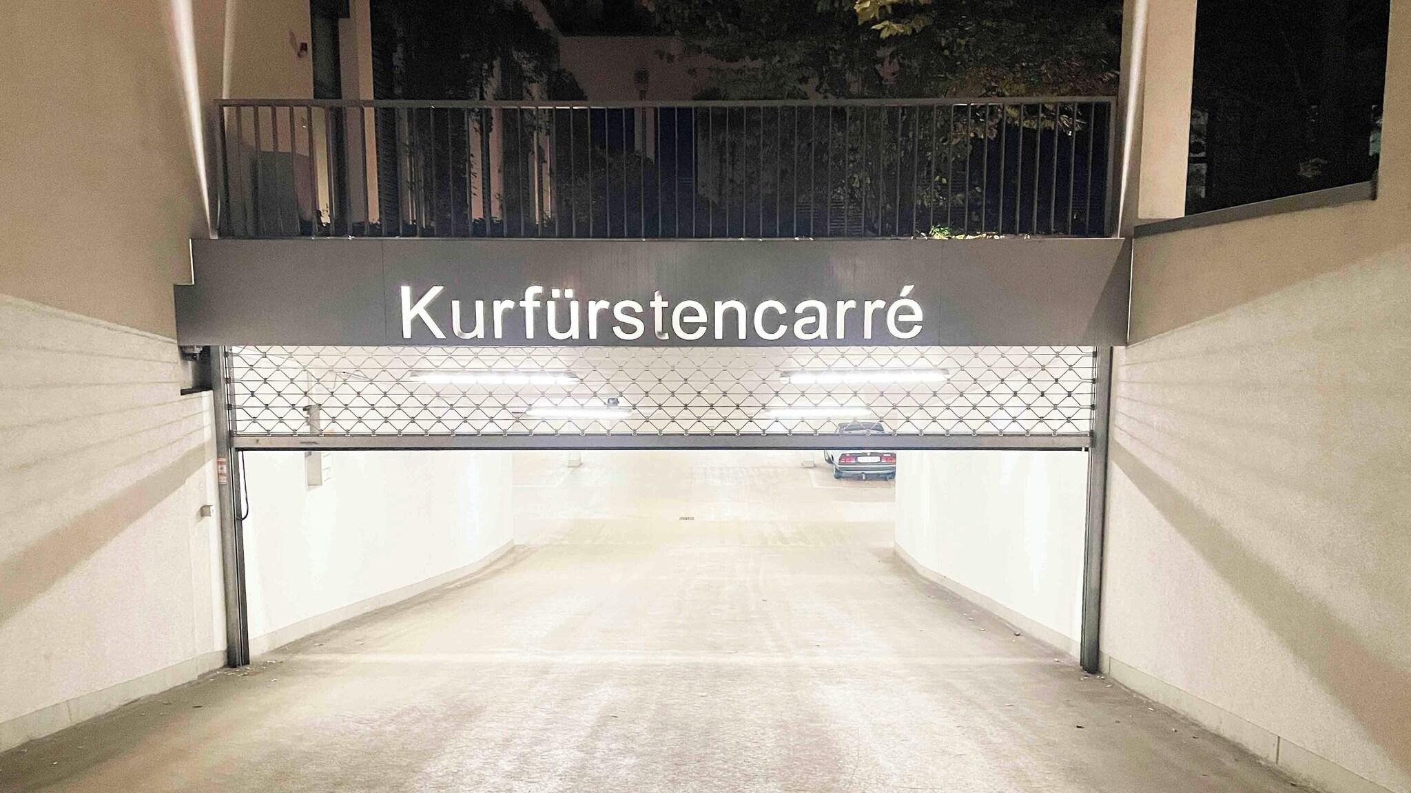 Фото Hotel Krokodil