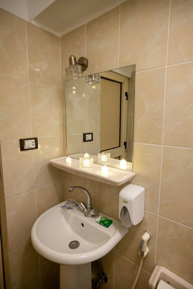 Фото New Cairo Heart Hotel