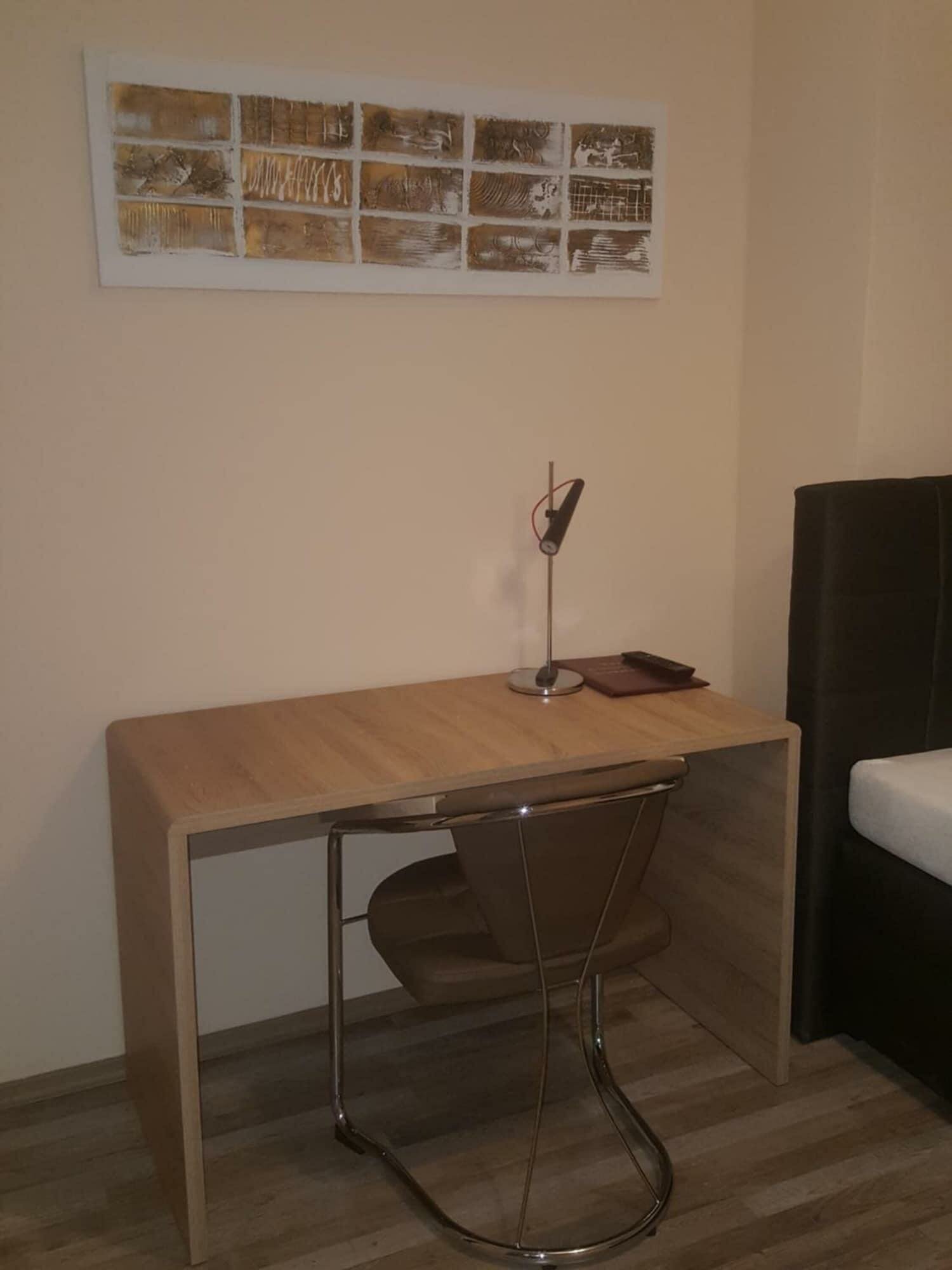 Фото Hotel-Residenz Oberurseler Hof